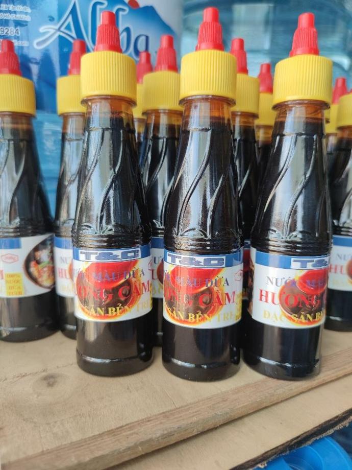 Nước màu dừa Hương Cầm 300g