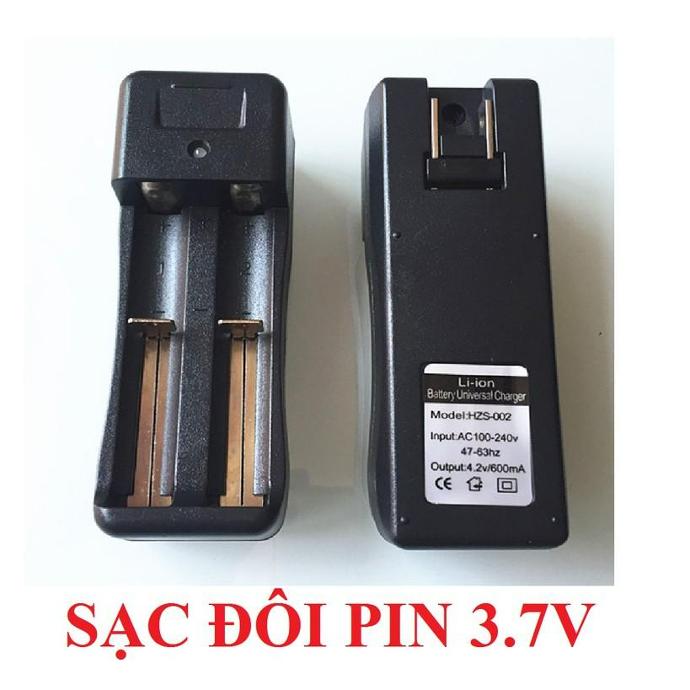 Đốc sạc pin đôi 18650